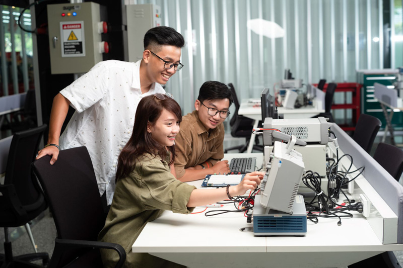 Ngành Kỹ thuật Máy tính